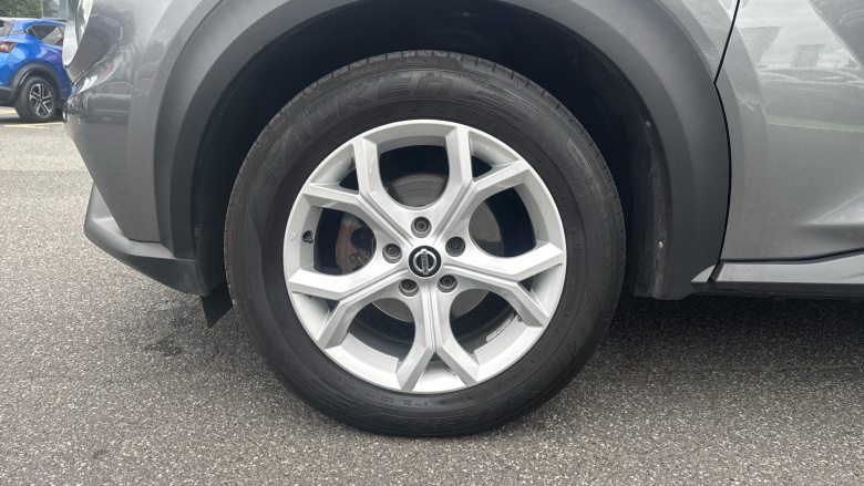 Nissan Juke 1.0 DiG-T 114 N-Connecta 5dr Petrol Hatchback